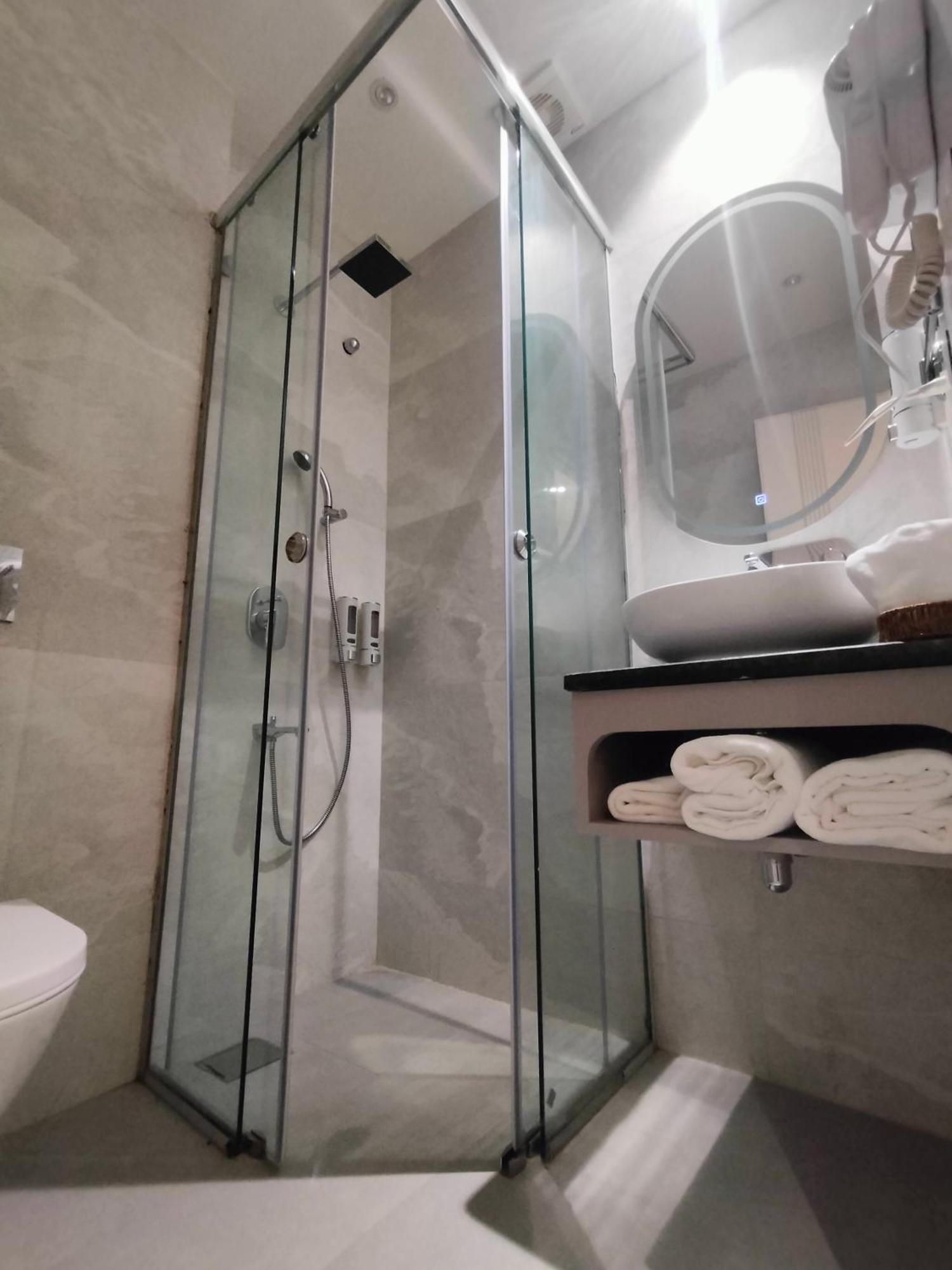 Hiraya Hotels Mohali 外观 照片